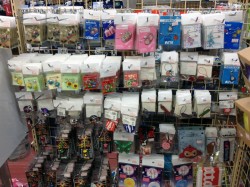 見ているだけでも楽しくなってくる小物たち